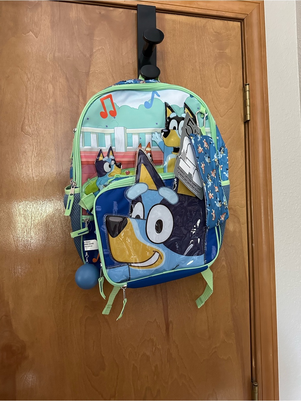 Bluey 5 piece Kids' Blue and green Backpack gender neutral